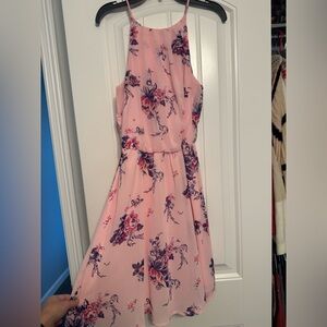 🦋 Lined floral halter dress 🦋